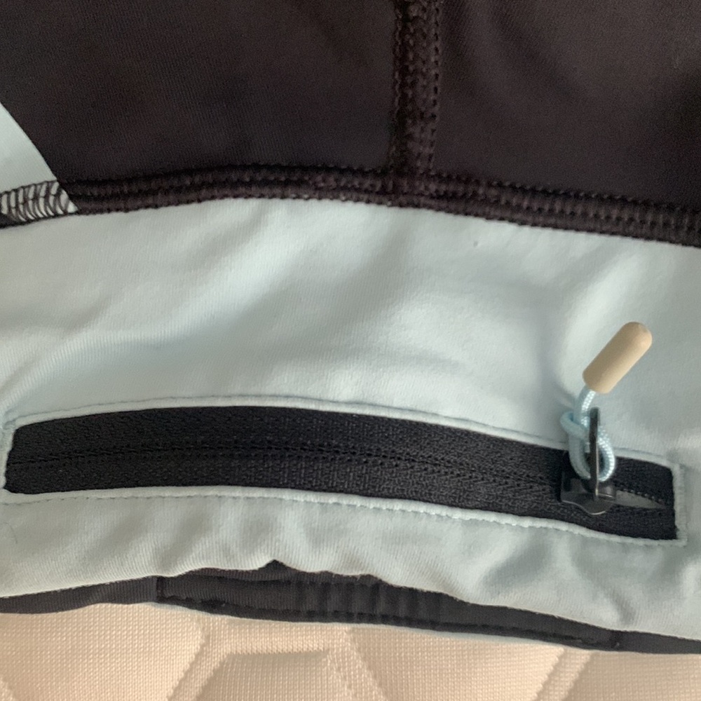 Lululemon pants - Picture 5 of 5